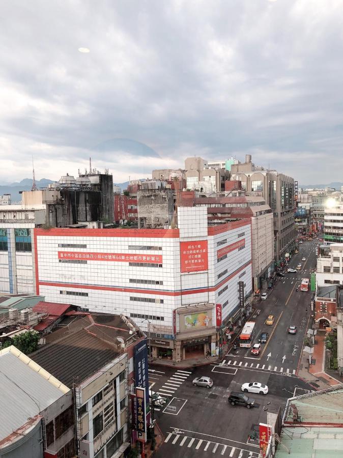 City Center Hotel Taichung Exterior photo